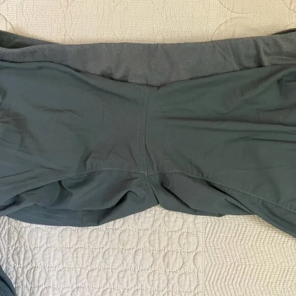 Royal Robbins Pants, Sz. M, Olive Green, pockets, adjustable length - Picture 8 of 16